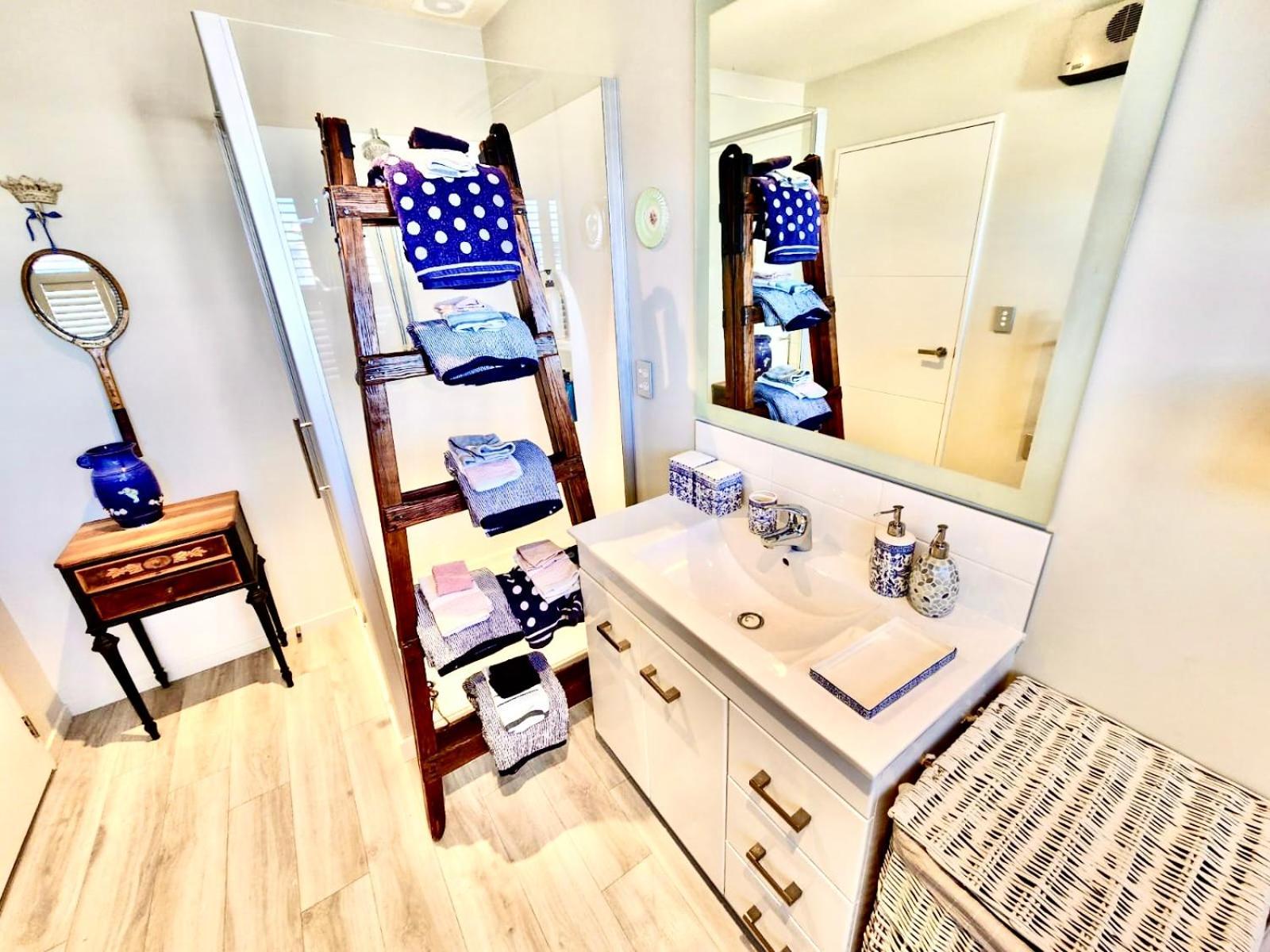Sea Views In Luxury At Lyttelton Boatique House - 14 Km From Christchurch Bagian luar foto